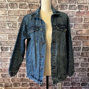 Atakoka Bay distressed denim jacket